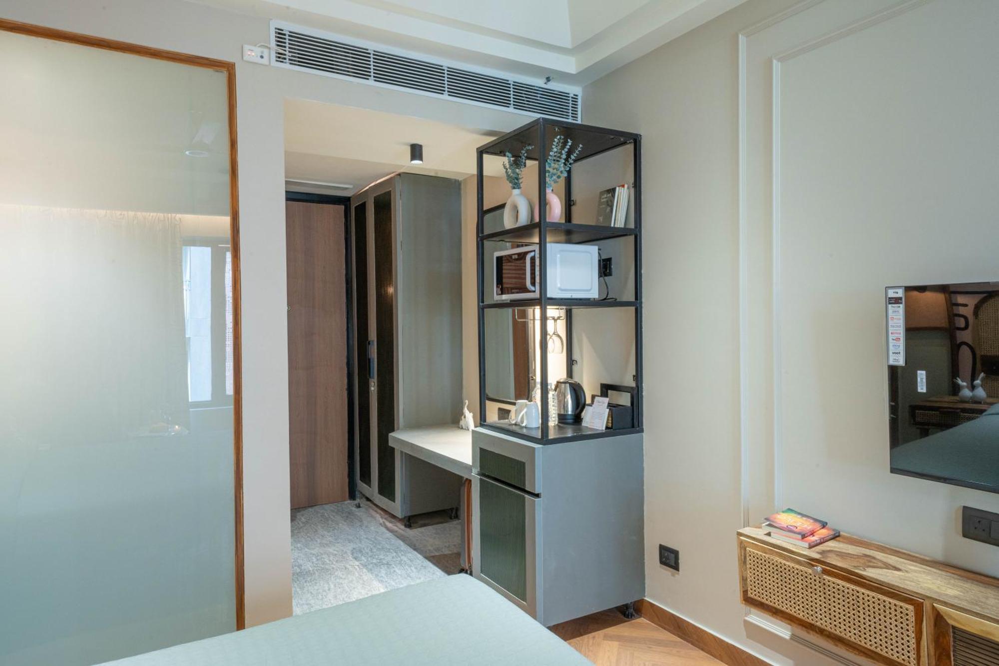 Boutique Hotel By One Tree Гургаон Екстериор снимка