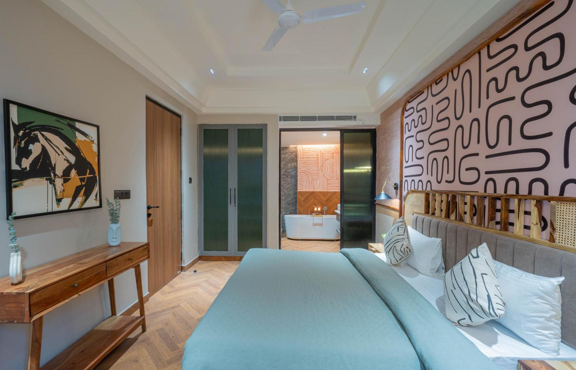 Boutique Hotel By One Tree Гургаон Екстериор снимка